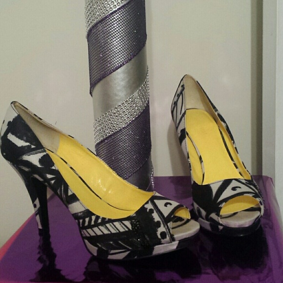 Nine West Plat Form Shoes