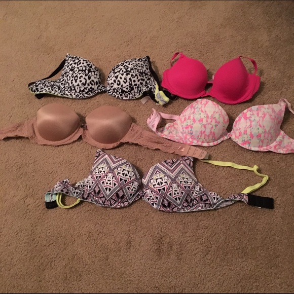 34A Victoria secret/PINK bra bundle