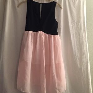 Deep V key hole mini dress