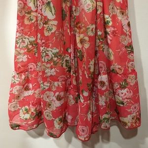 Tea & Rose Other - Boutique Floral Romper (Tea & Rose) Tea & Rose Other - Boutique Floral Romper (Tea & Rose)