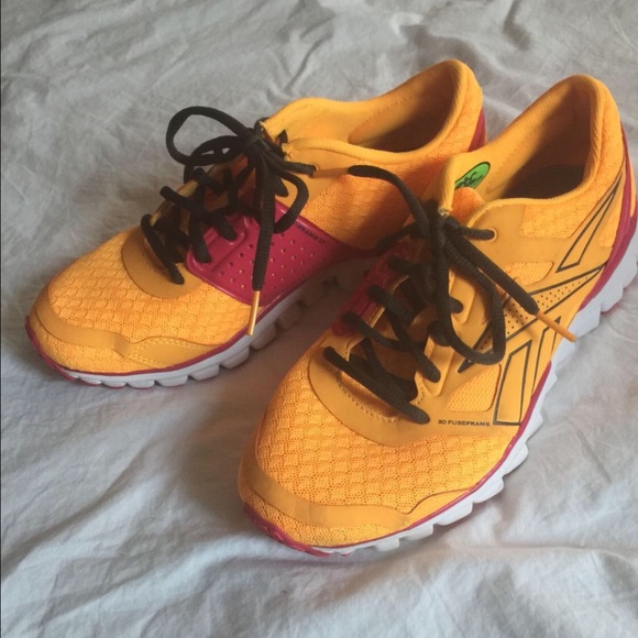 Reebok size 8
