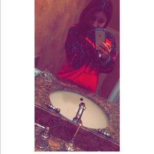Meet your Posher, Ariana