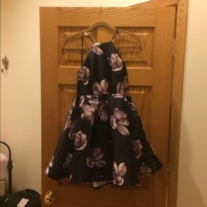 Lulu's floral dress with open back