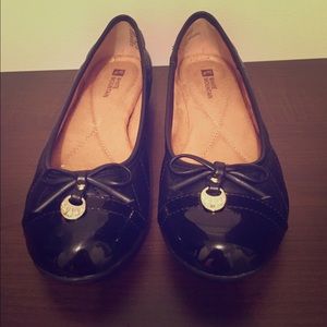 NWOT White Mountain flats- black
