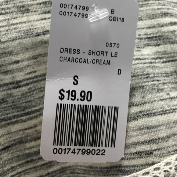 Grey sweater dress - Picture 3 of 3