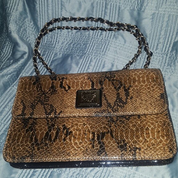 🎉SALE🎉RARE Anne Klein Lady Lion Flap Med Satchel