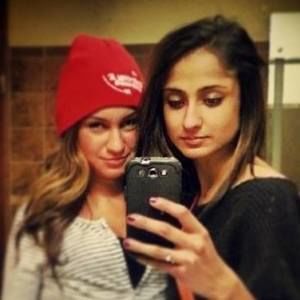 Meet your Posher, Gina