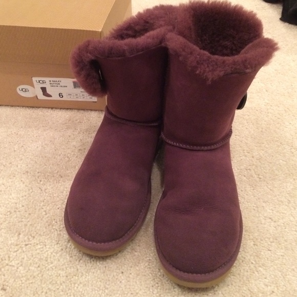 Short Button UGG Boots