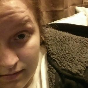 Meet your Posher, Brenna