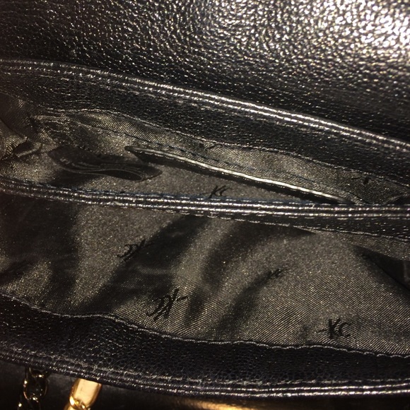 Kenneth Cole CROSSBODY - Picture 3 of 4