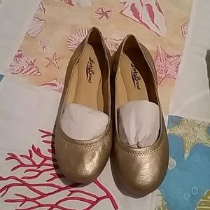 Lucky Platinum Flats