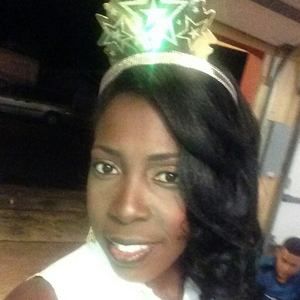 Meet your Posher, Rivera