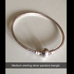 Medium sterling silver pandora bangle