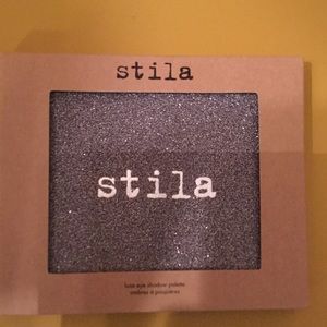 Stila Luxe Eyeshadow Palette