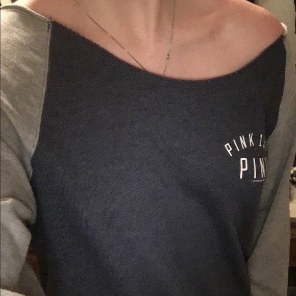 Victoria secret PINK slouchy sweatshirt! - Picture 3 of 4