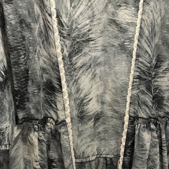 Gray printed cover-up or kimono - Picture 2 of 3