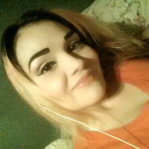 Meet your Posher, Ella