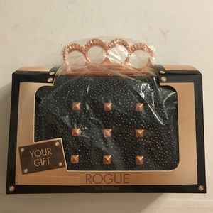 brass knuckle clutch