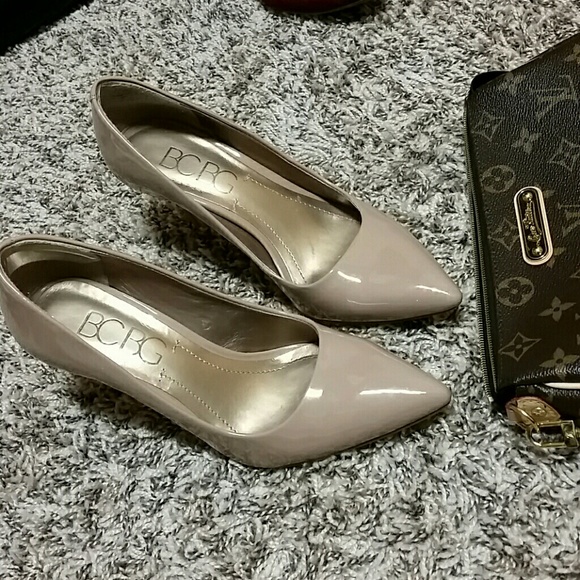 BCBG Patent 3" Pumps