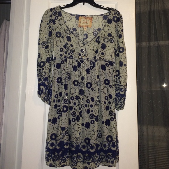 Chelsea and violet small dress- embroidery