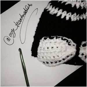 Handmade beanie with a big bow