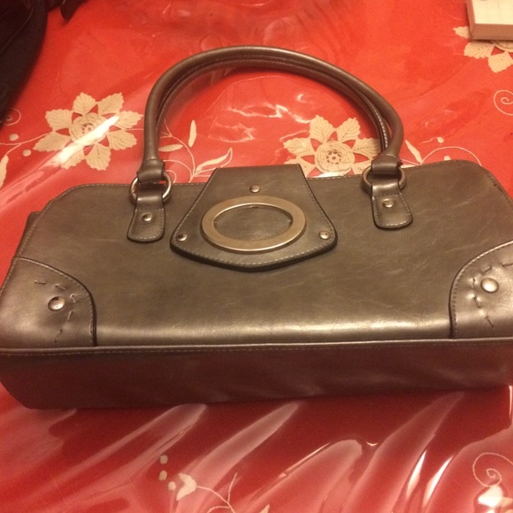 Silver purse with magnetic clasp