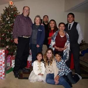 Meet your Posher, Alma