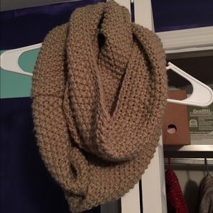 Old navy knit scarf