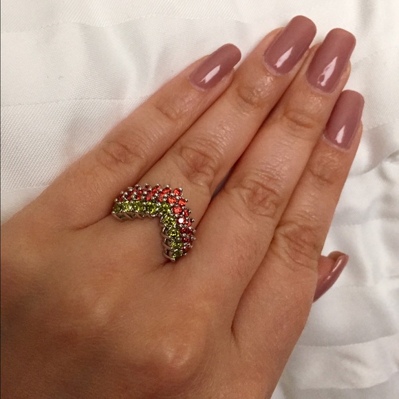 Crown ruby & lemon grass CZ ring