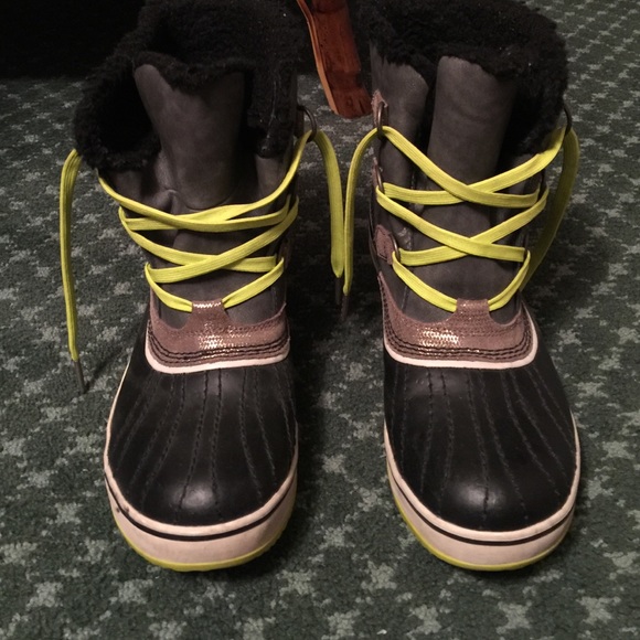 Women's sorel winter boots size 9.5