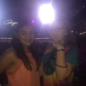 Meet your Posher, Nicole