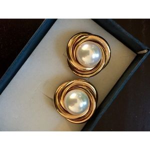 Pearl Earrings