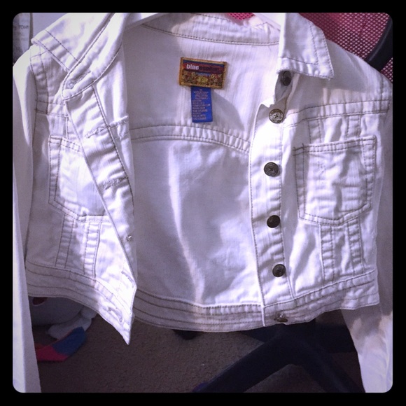 Like new! White jean jacket!