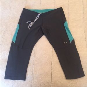 Bundle Nike Capris