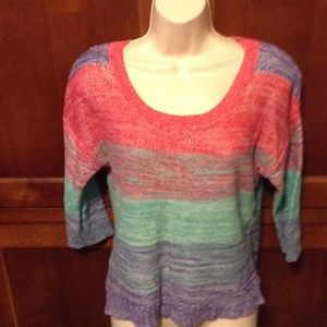 Tri- colored cute little cropped sweater