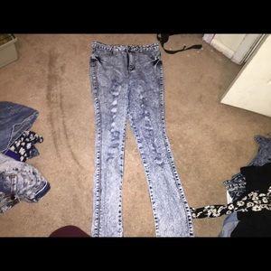 Light high waisted jeans