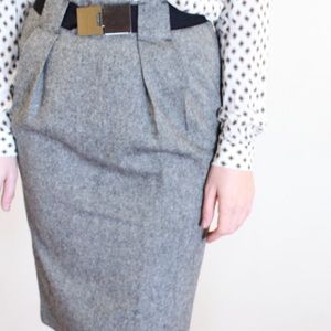 High waisted skirt