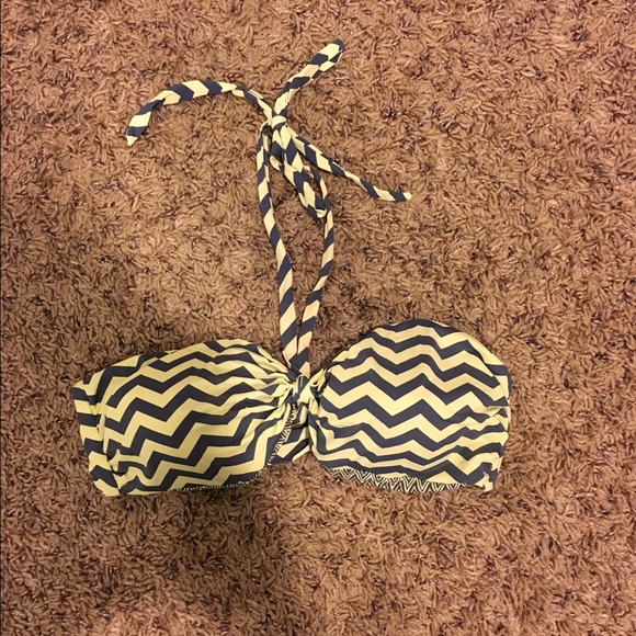 Bikini top