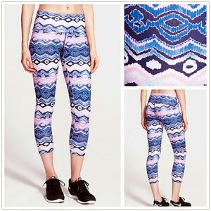 BP. Activewear Tribal Aztec Crop Leggings S Junior