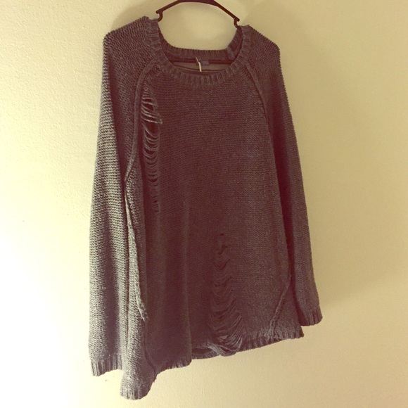 🚨🚨💃🏼💃🏼【fashion notice】sexy gray  sweater～