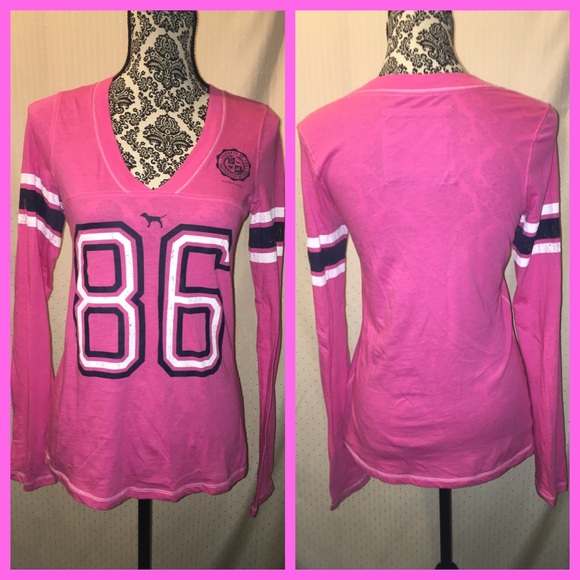 🎉 VS PINK Long Sleeve T Shirt 🎉 Small 🎉