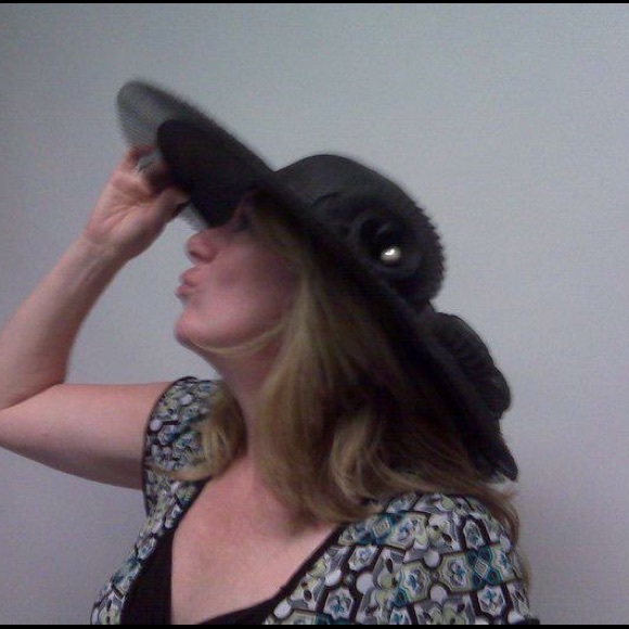 Meet your Posher, Spiritsnaks, Veronica - Picture 5 of 7