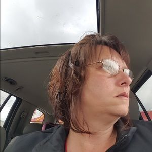 Meet your Posher, Dana