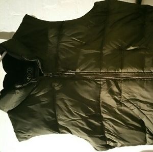 Army green Puffy vest