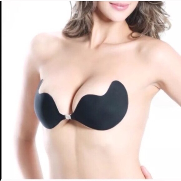 Self adhesive bra C cup