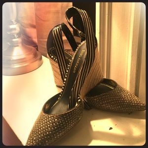 NEW** Enzo Angiolini ankle-strap shoes