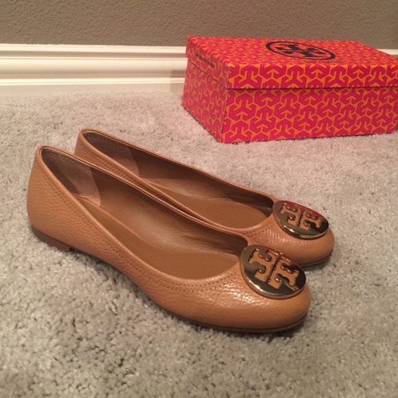 SOLD***New Tory Burch flats - Picture 4 of 4