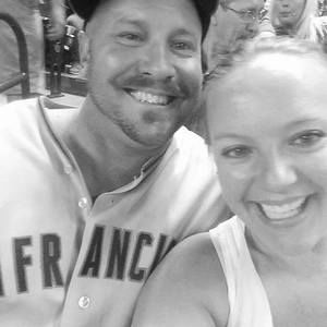 Meet your Posher, Candace