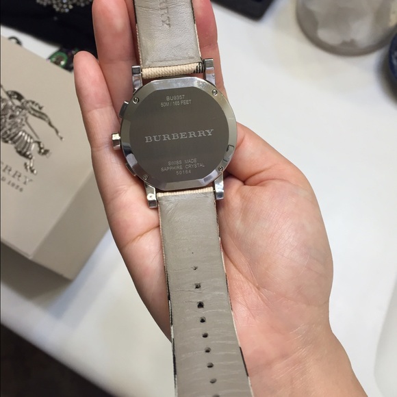 Authentic Authentic Burberry Watch - image 3