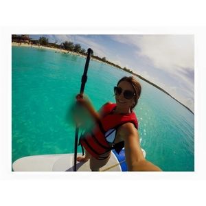 Meet your Posher, Madeline